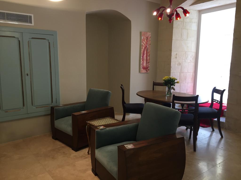 Sally Port Suites Валетта Экстерьер фото