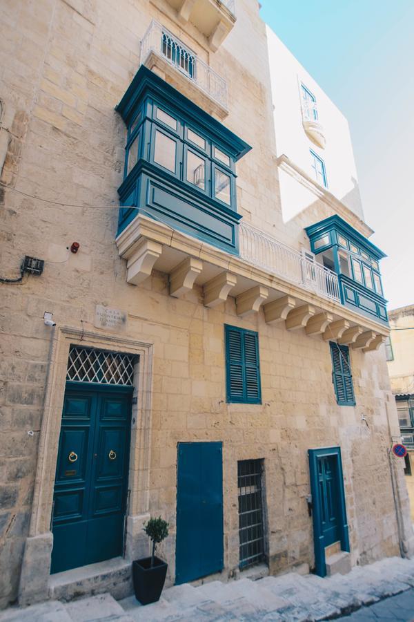 Sally Port Suites Валетта Экстерьер фото